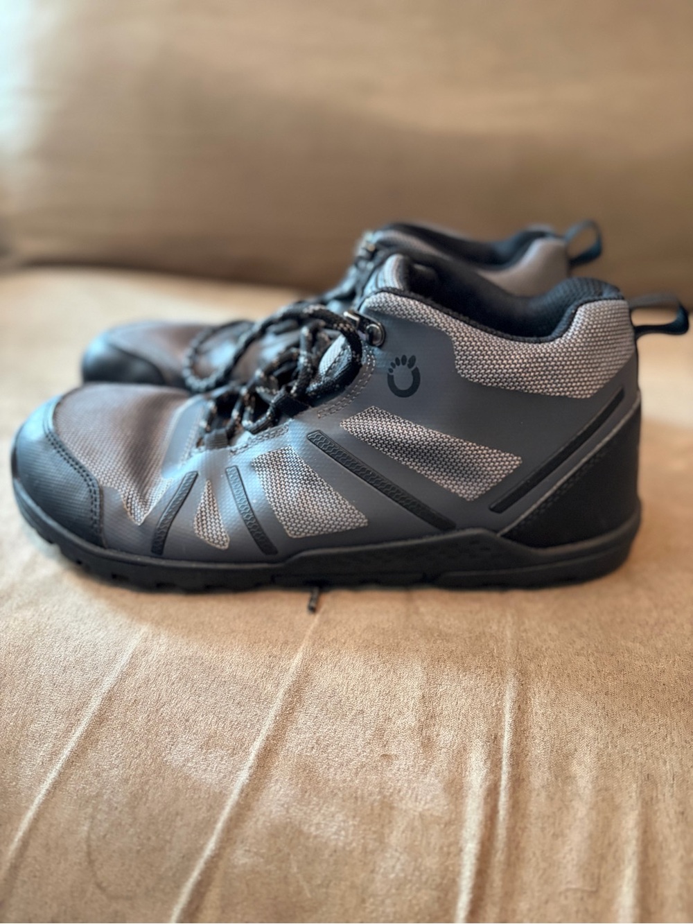 Xero Shoes Men’s Daylight Hiker barefoot boot - size 9